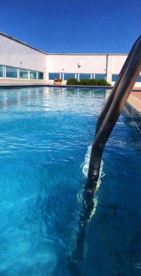 Flat Exclusivo No Hotel Ramada Macae, Smartv, Wifi 512Mbps, Piscina E Garagem Exterior foto